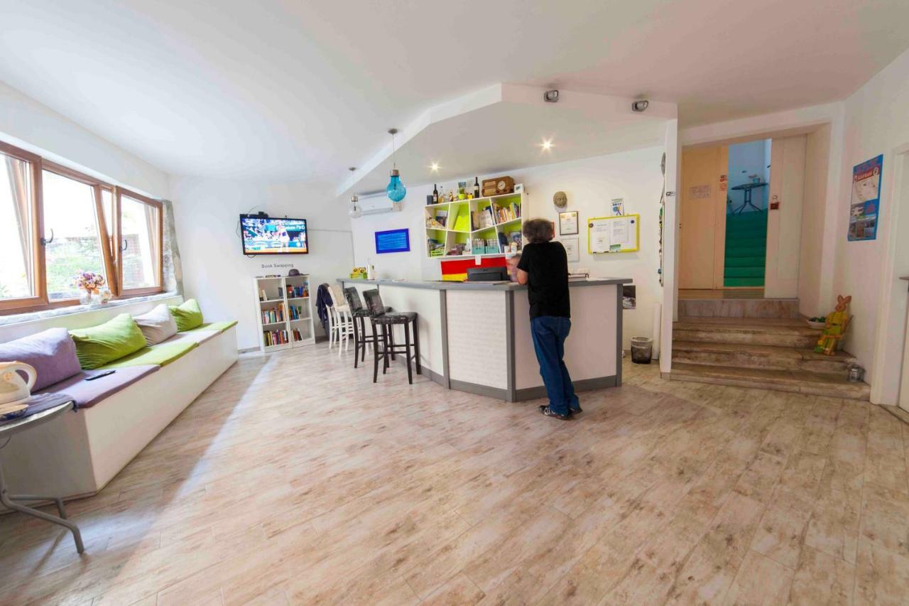 Hostel Mare Šibenik Buitenkant foto