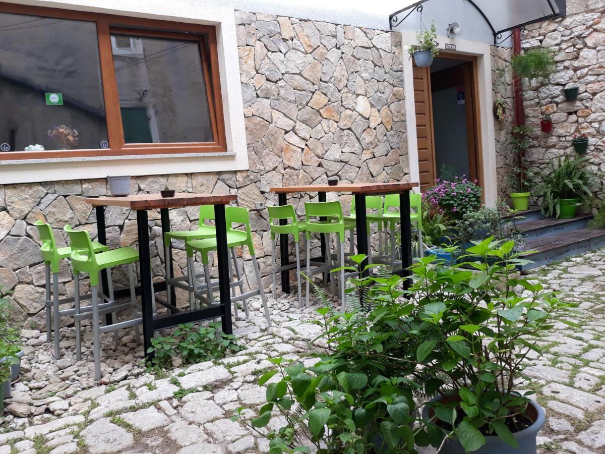 Hostel Mare Šibenik Buitenkant foto